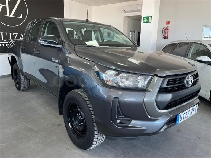 TOYOTA Hilux 2.4 D4D Cab Doble GX AT HVO100
